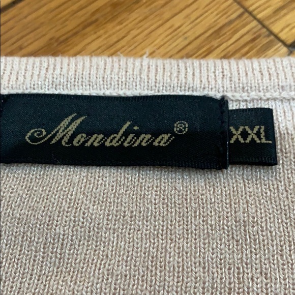 Sweater - Picture 4 of 5